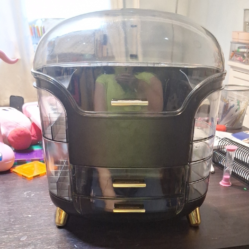 VINTAGE STYLE Black and Gold Storage Organizer